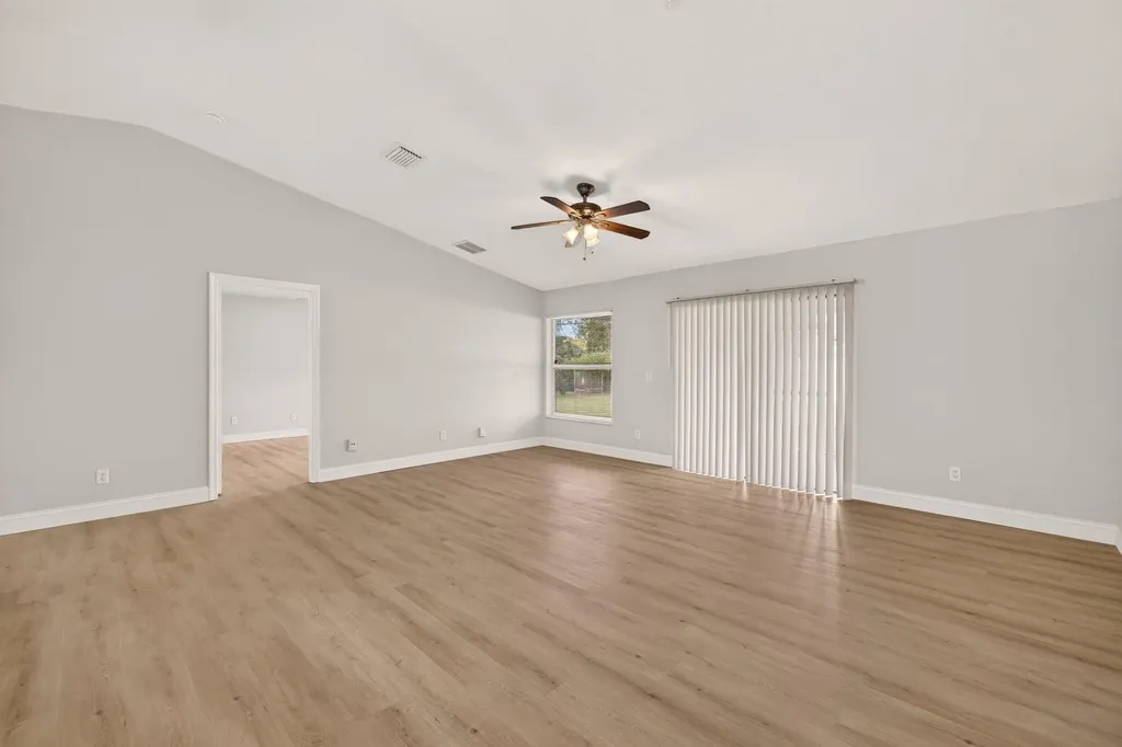 1666 SW Davis Street Port St Lucie FL 34953