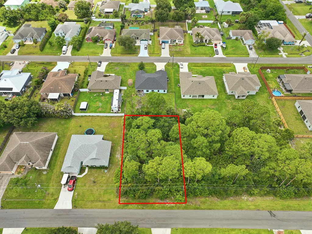 3532 SW Carmody Street Port St Lucie FL 34953