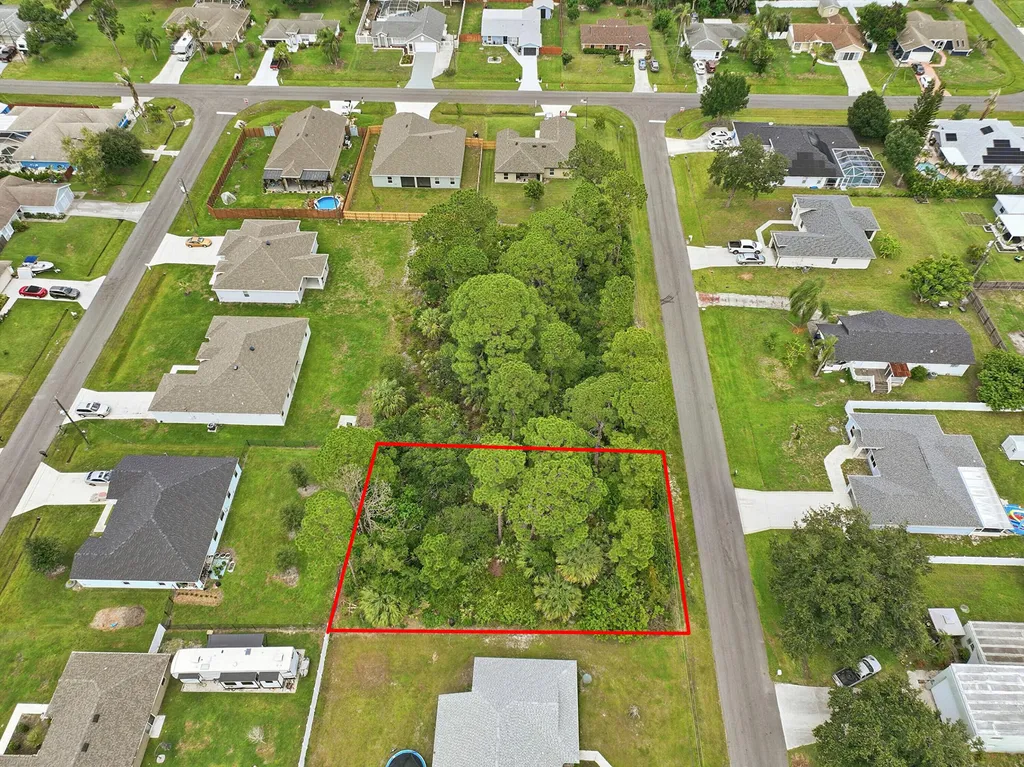 3532 SW Carmody Street Port St Lucie FL 34953