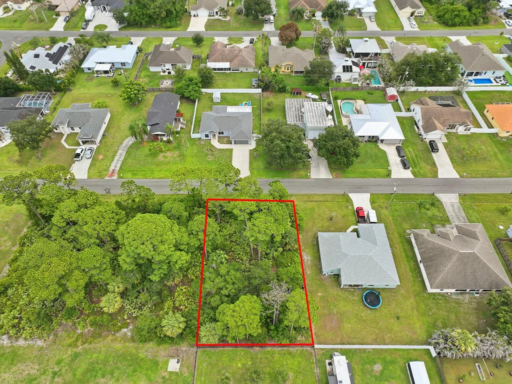 3532 SW Carmody Street Port St Lucie FL 34953