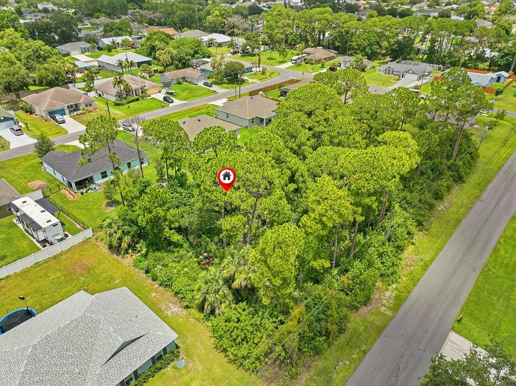 3532 SW Carmody Street Port St Lucie FL 34953
