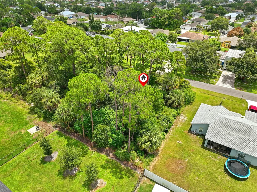 3532 SW Carmody Street Port St Lucie FL 34953