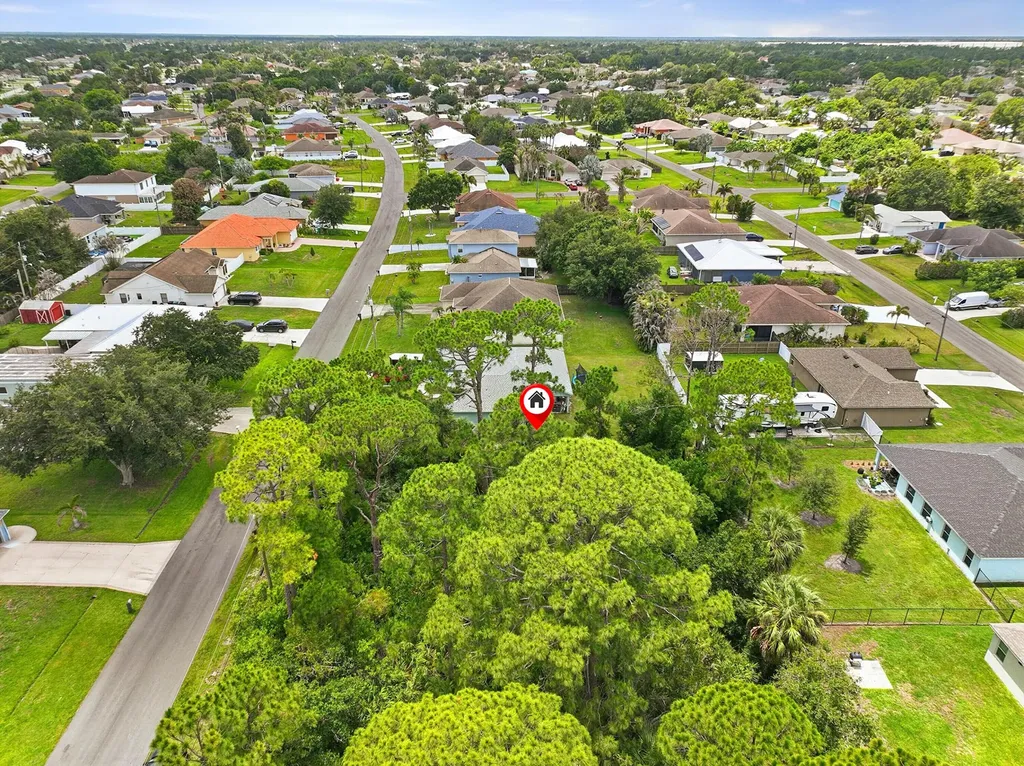 3532 SW Carmody Street Port St Lucie FL 34953