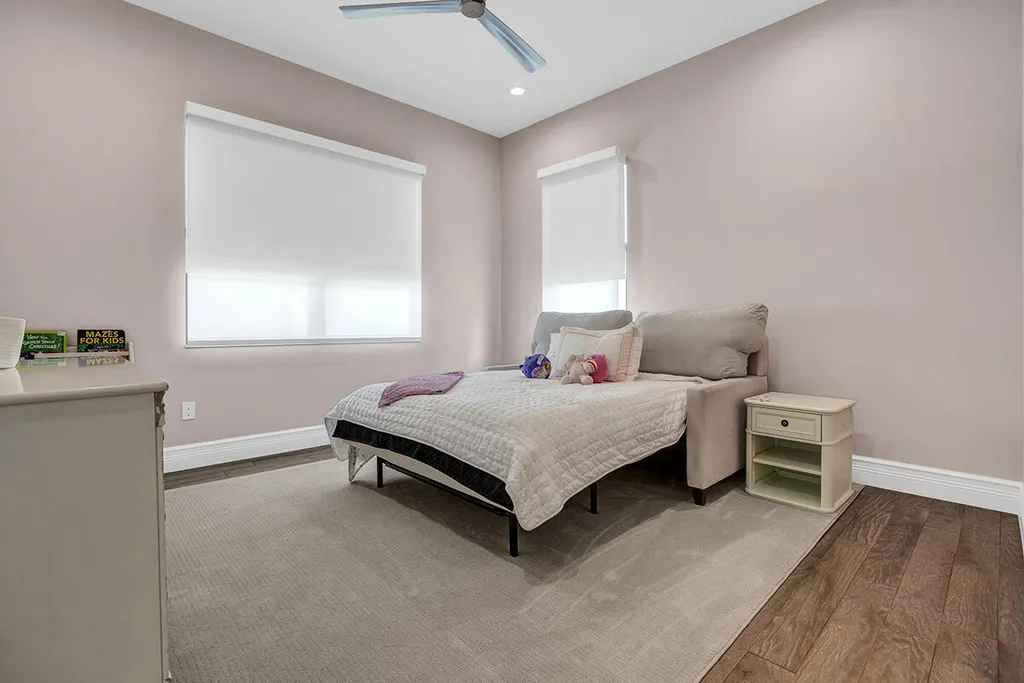 9046 Chauvet Way Boca Raton FL 33496