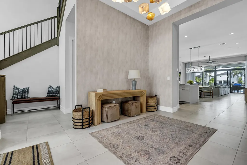9046 Chauvet Way Boca Raton FL 33496