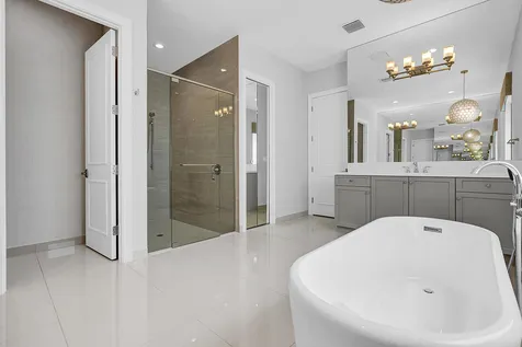 9046 Chauvet Way Boca Raton FL 33496
