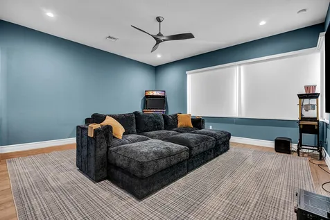 9046 Chauvet Way Boca Raton FL 33496