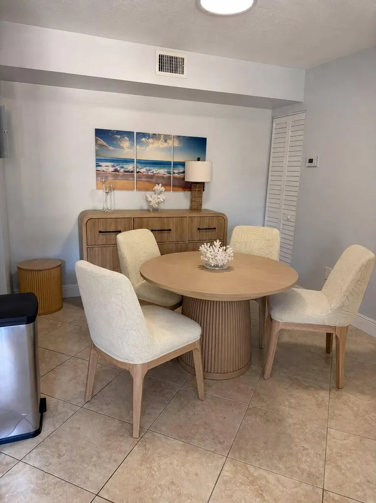 123 Yacht Club Way Hypoluxo FL 33462