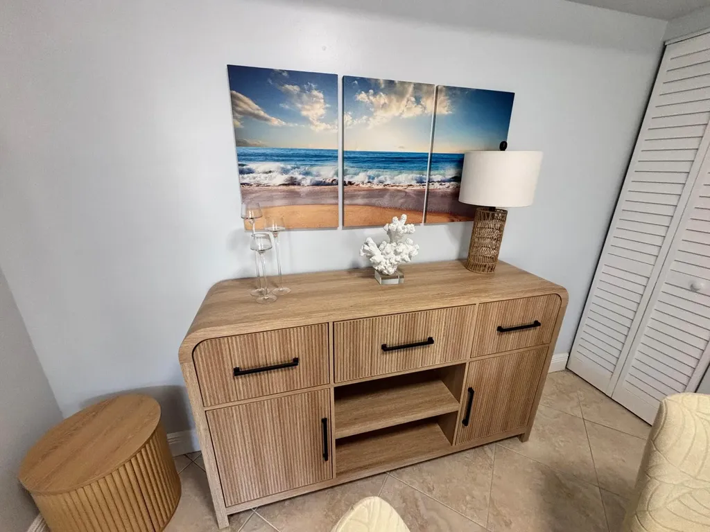 123 Yacht Club Way Hypoluxo FL 33462