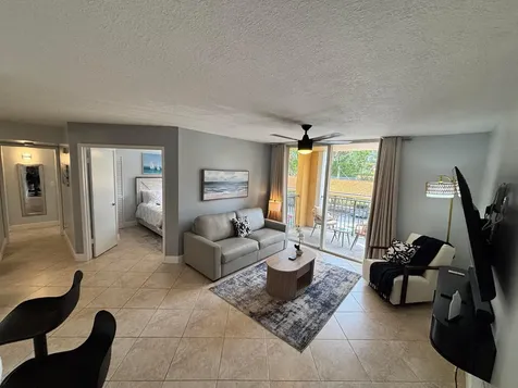 123 Yacht Club Way Hypoluxo FL 33462