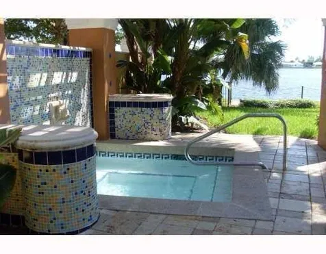 123 Yacht Club Way Hypoluxo FL 33462