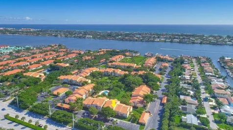 123 Yacht Club Way Hypoluxo FL 33462
