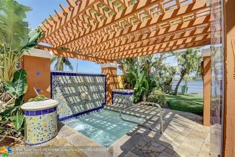 123 Yacht Club Way Hypoluxo FL 33462