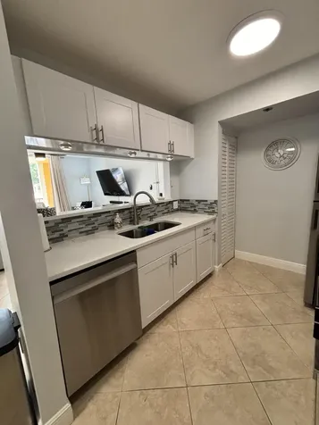 123 Yacht Club Way Hypoluxo FL 33462