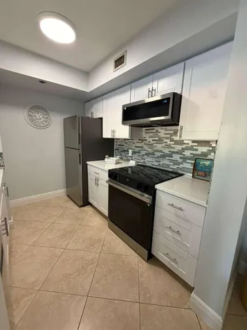 123 Yacht Club Way Hypoluxo FL 33462