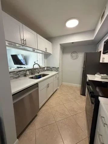 123 Yacht Club Way Hypoluxo FL 33462