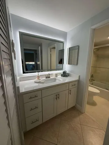 123 Yacht Club Way Hypoluxo FL 33462