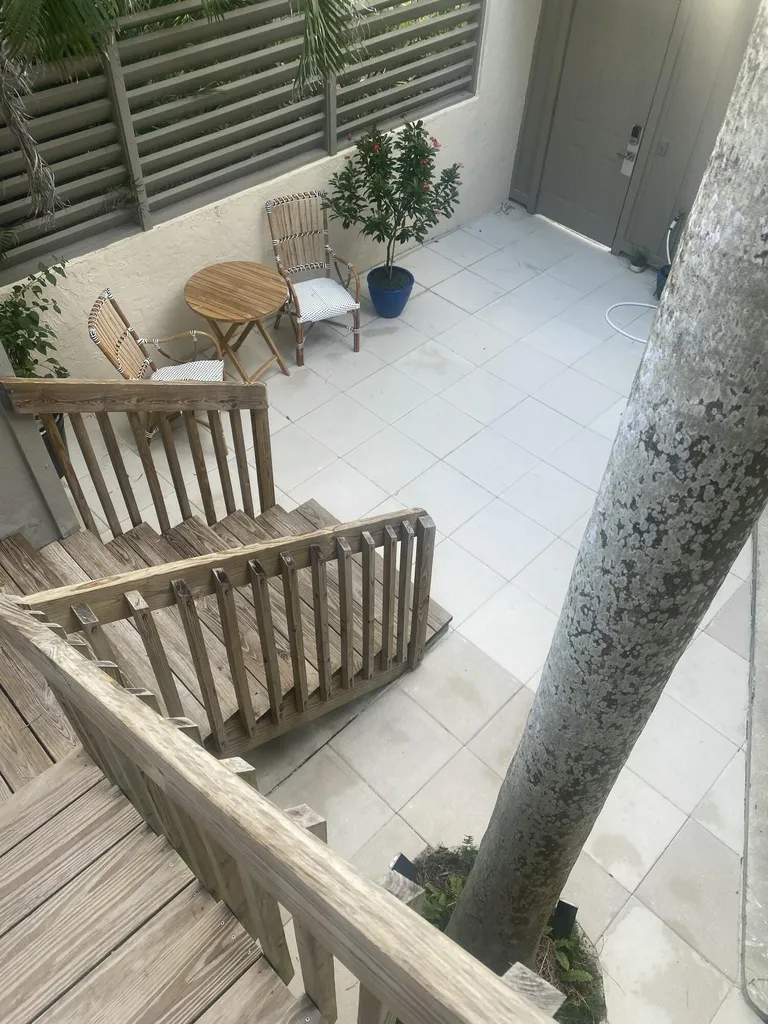 1605 S Us Highway 1 Jupiter FL 33477