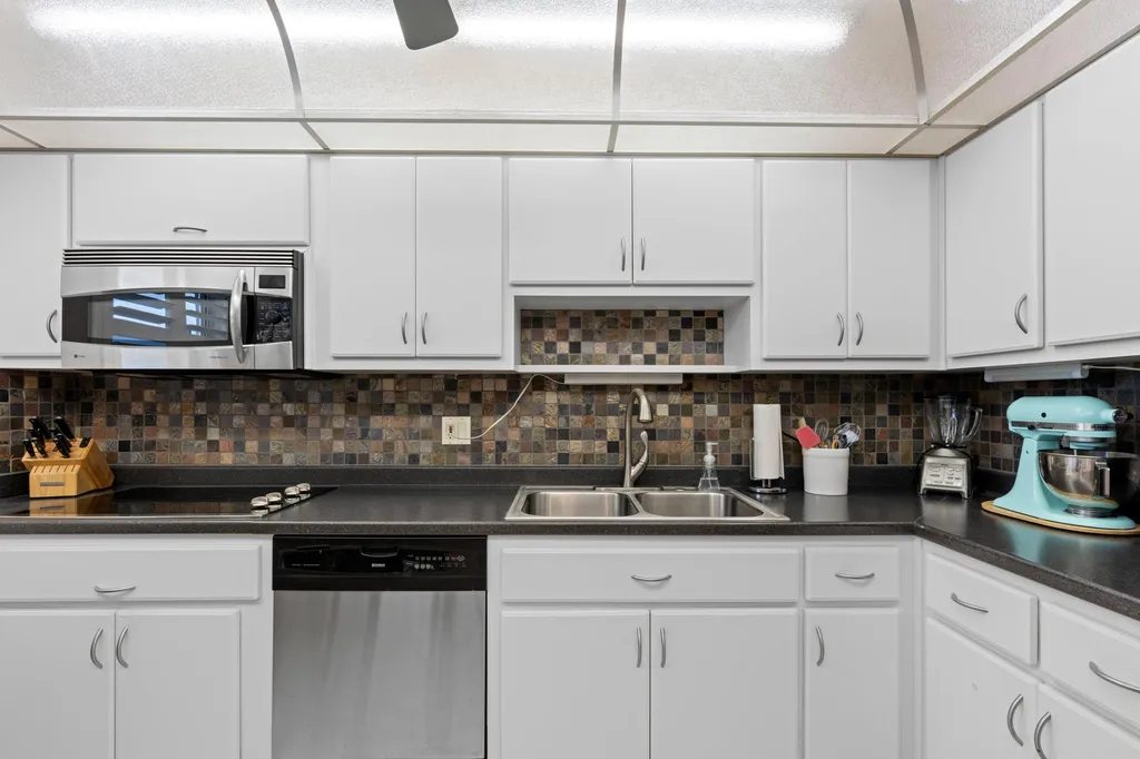 555 NW 4th Avenue Boca Raton FL 33432