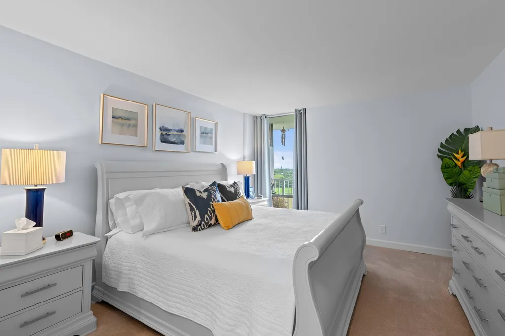 555 NW 4th Avenue Boca Raton FL 33432