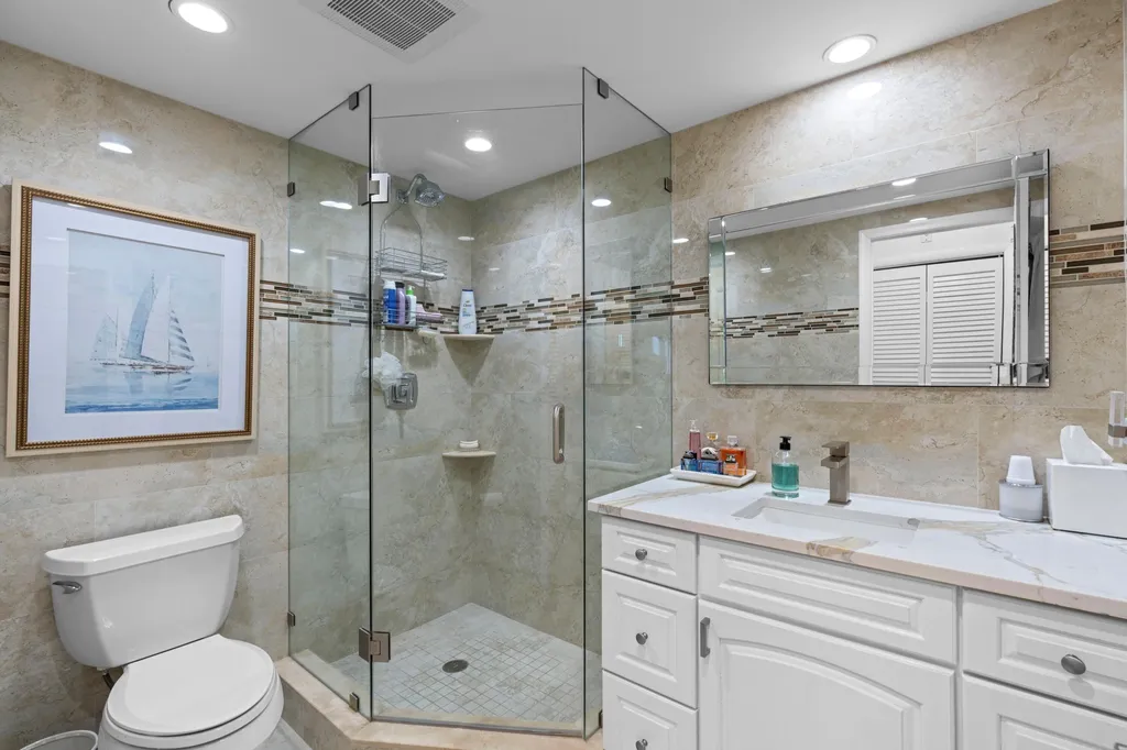 555 NW 4th Avenue Boca Raton FL 33432