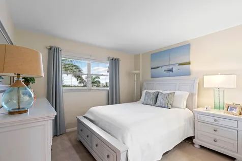 555 NW 4th Avenue Boca Raton FL 33432