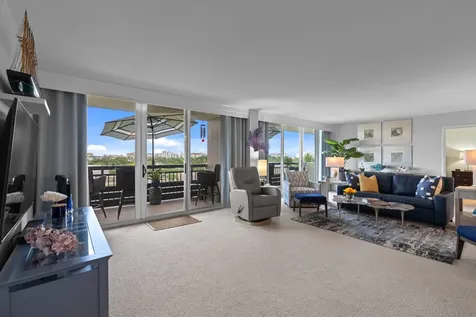 555 NW 4th Avenue Boca Raton FL 33432