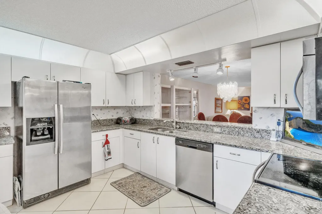 5585 Munsel Lane Boynton Beach FL 33437