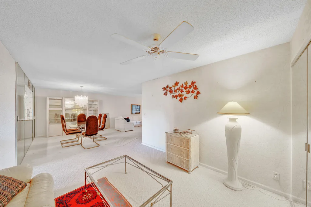5585 Munsel Lane Boynton Beach FL 33437