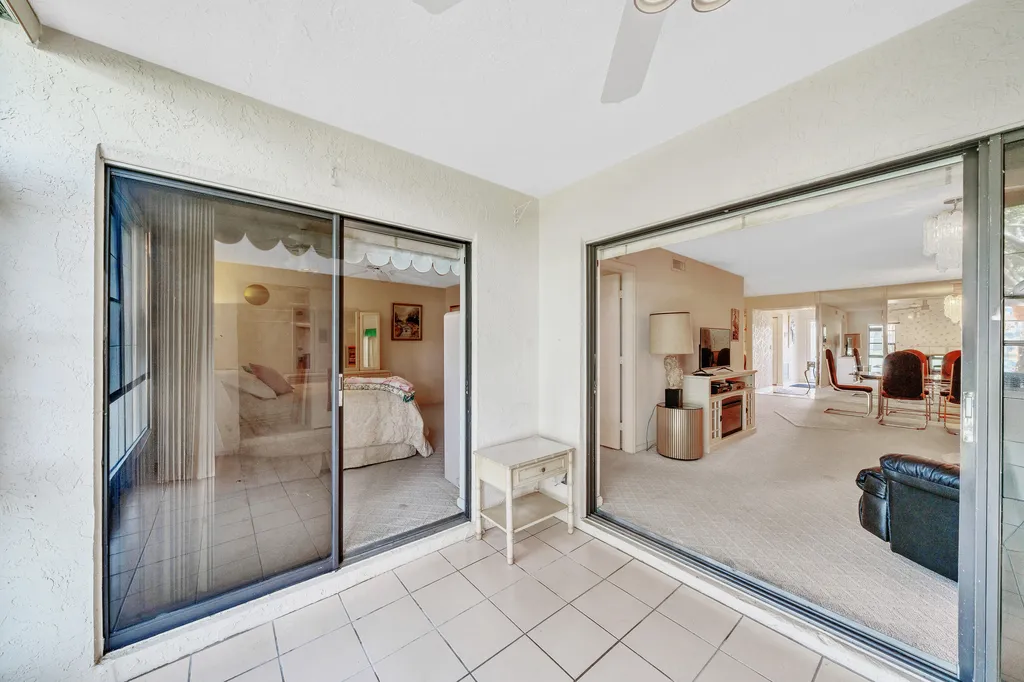 5585 Munsel Lane Boynton Beach FL 33437