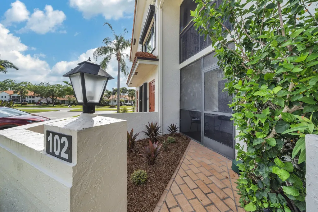 5585 Munsel Lane Boynton Beach FL 33437