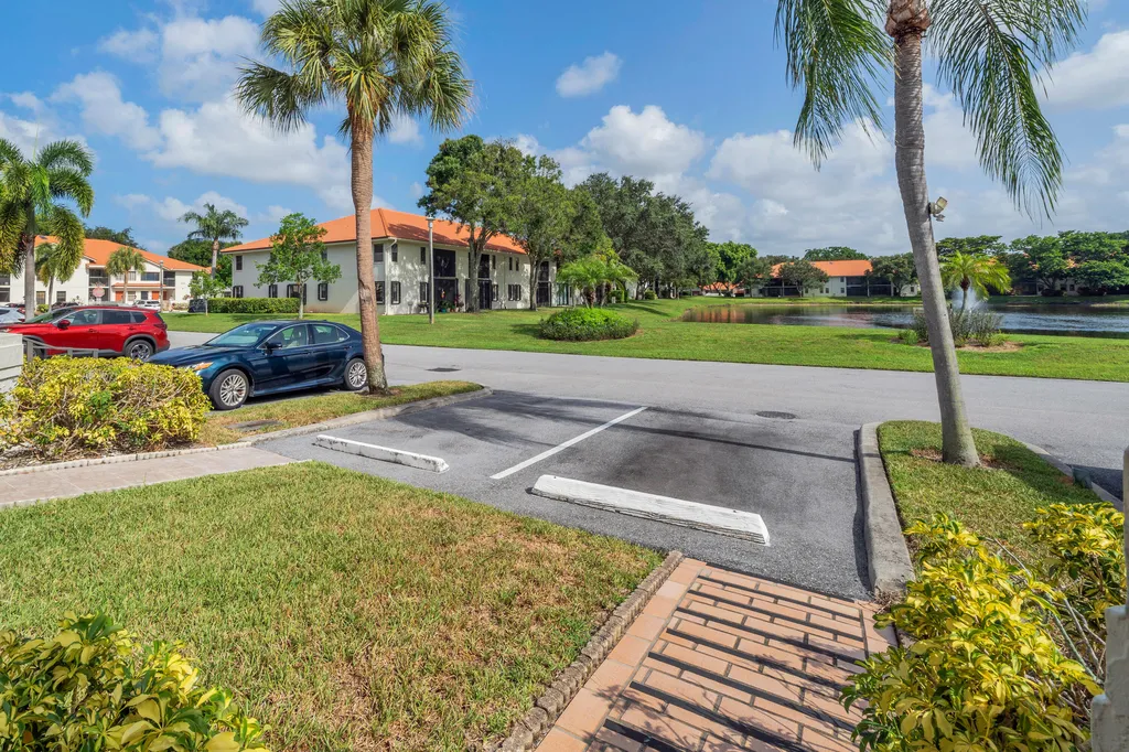 5585 Munsel Lane Boynton Beach FL 33437