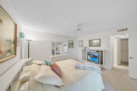 5585 Munsel Lane Boynton Beach FL 33437