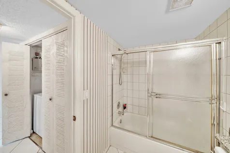 5585 Munsel Lane Boynton Beach FL 33437
