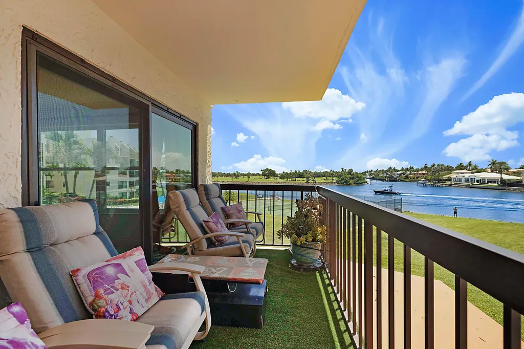 374 Golfview Road North Palm Beach FL 33408