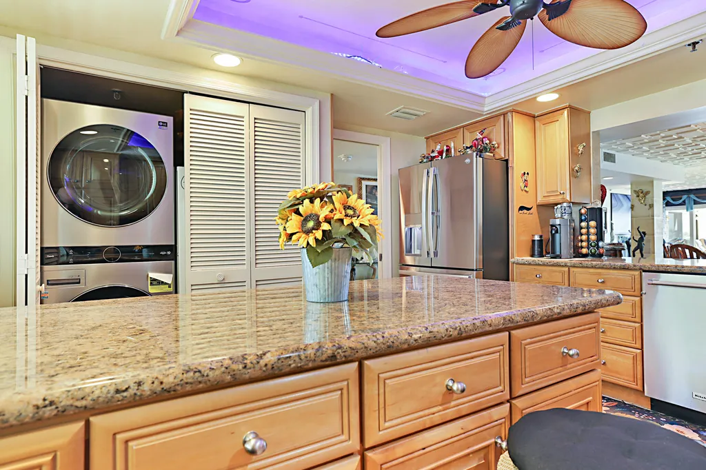 374 Golfview Road North Palm Beach FL 33408