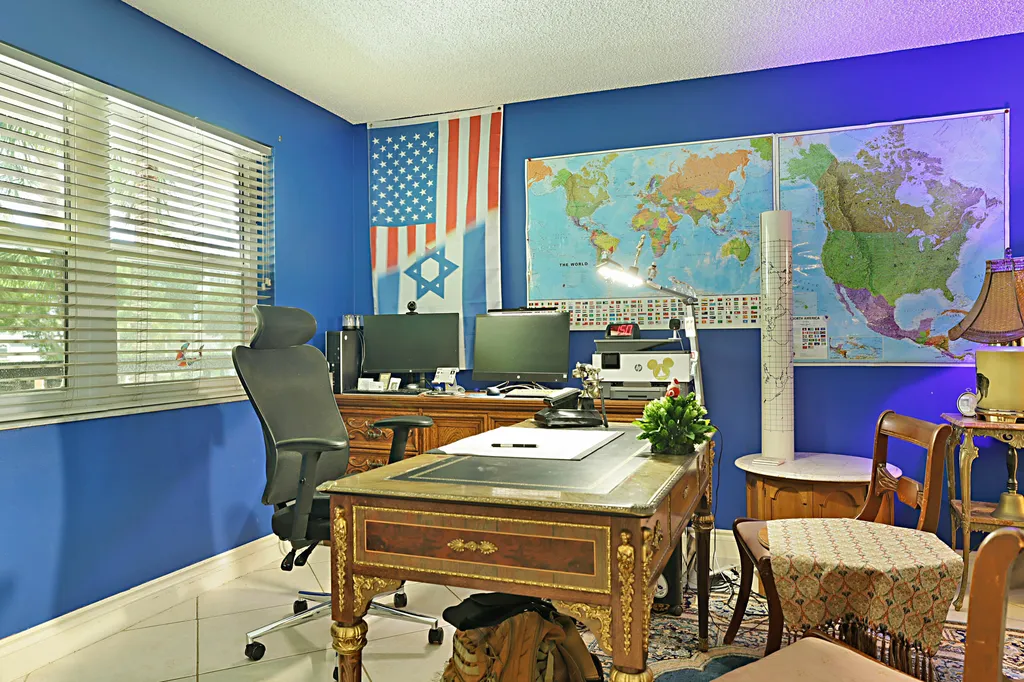 374 Golfview Road North Palm Beach FL 33408