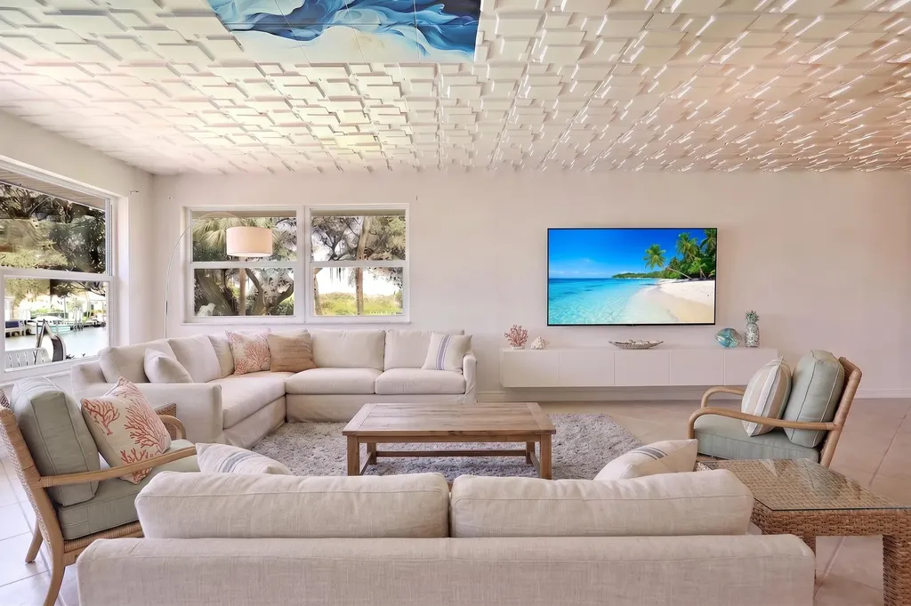 374 Golfview Road North Palm Beach FL 33408