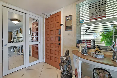 374 Golfview Road North Palm Beach FL 33408