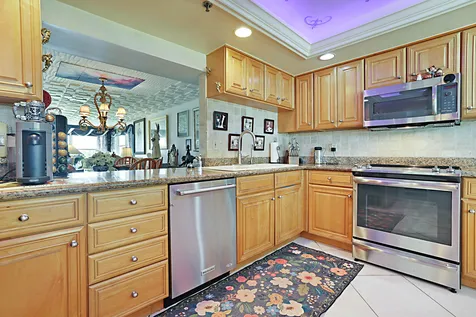 374 Golfview Road North Palm Beach FL 33408