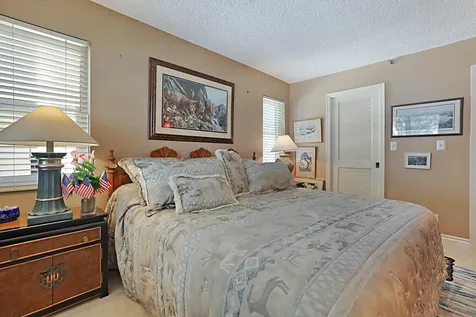 374 Golfview Road North Palm Beach FL 33408