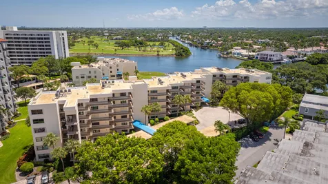 374 Golfview Road North Palm Beach FL 33408