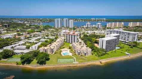 374 Golfview Road North Palm Beach FL 33408