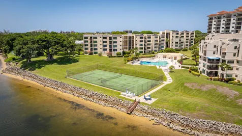 374 Golfview Road North Palm Beach FL 33408