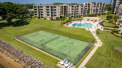 374 Golfview Road North Palm Beach FL 33408