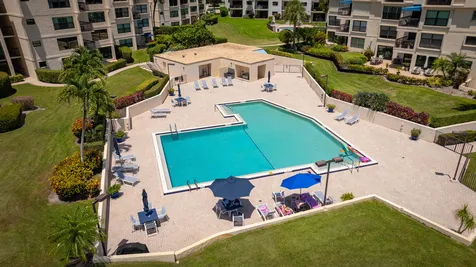 374 Golfview Road North Palm Beach FL 33408