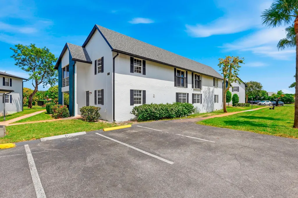 12370 Alternate A1a Palm Beach Gardens FL 33410