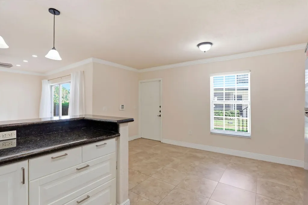 12370 Alternate A1a Palm Beach Gardens FL 33410