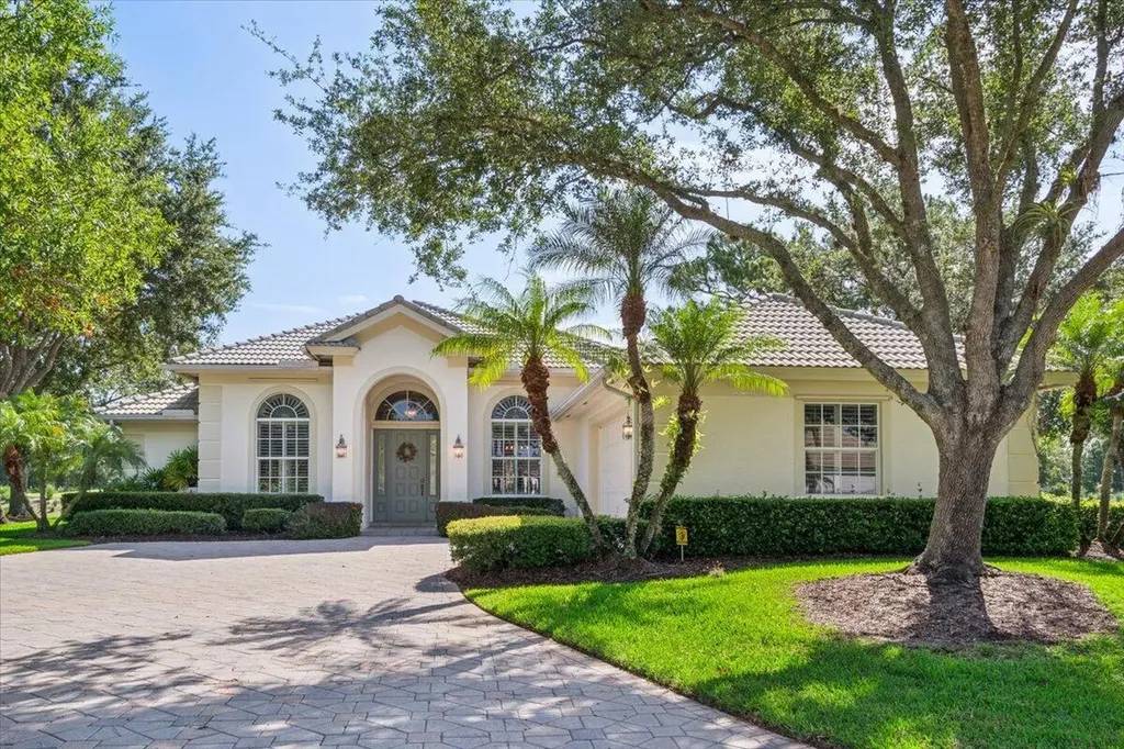 8004 Links Way Port St Lucie FL 34986