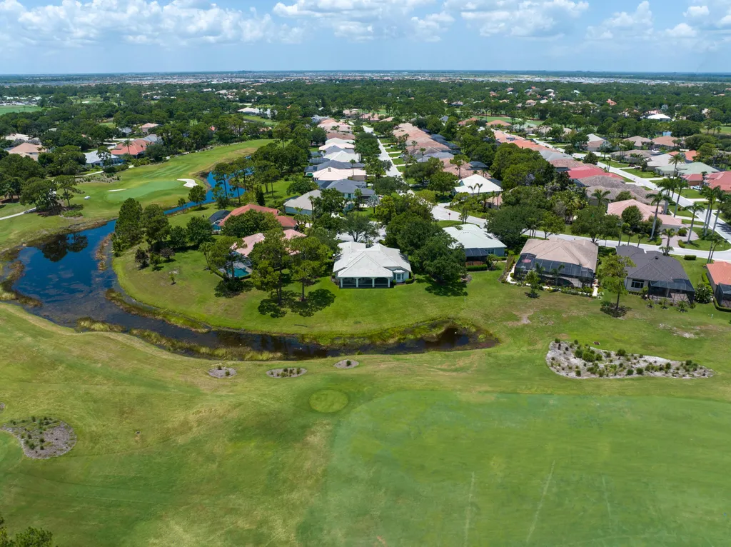 8004 Links Way Port St Lucie FL 34986